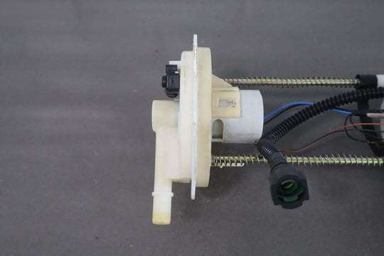 2004 - 2006 Pontiac GTO - Fuel Pump
