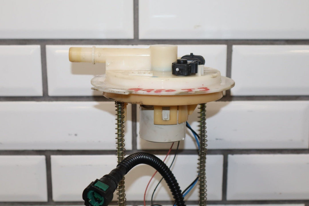 2004 - 2006 Pontiac GTO - Fuel Pump