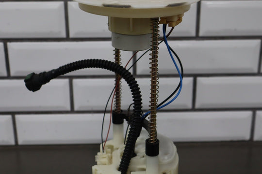 2004 - 2006 Pontiac GTO - Fuel Pump
