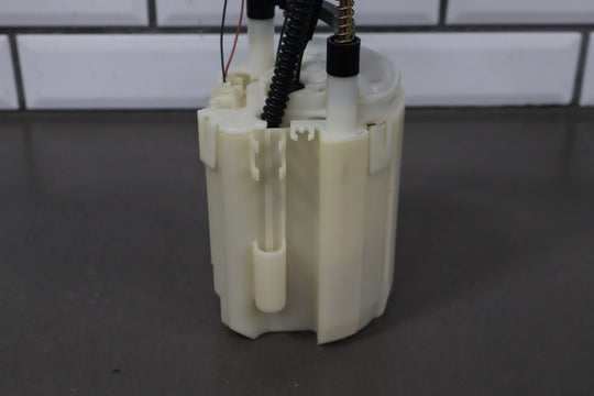 2004 - 2006 Pontiac GTO - Fuel Pump