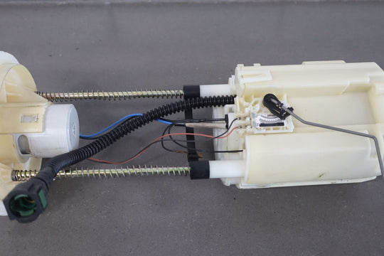 2004 - 2006 Pontiac GTO - Fuel Pump