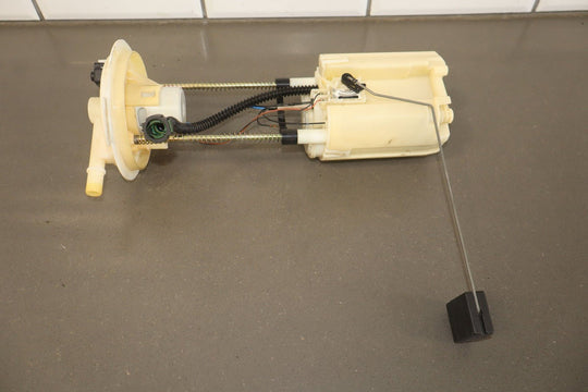 2004 - 2006 Pontiac GTO - Fuel Pump