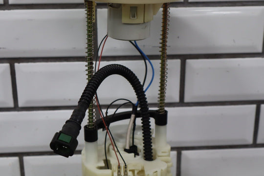 2004 - 2006 Pontiac GTO - Fuel Pump