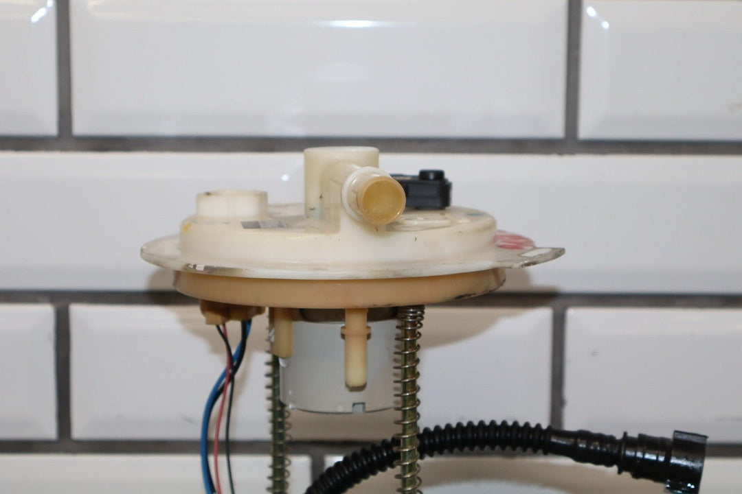 2004 - 2006 Pontiac GTO - Fuel Pump