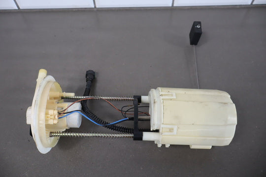 2004 - 2006 Pontiac GTO - Fuel Pump