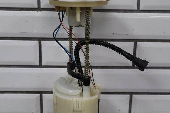 2004 - 2006 Pontiac GTO - Fuel Pump