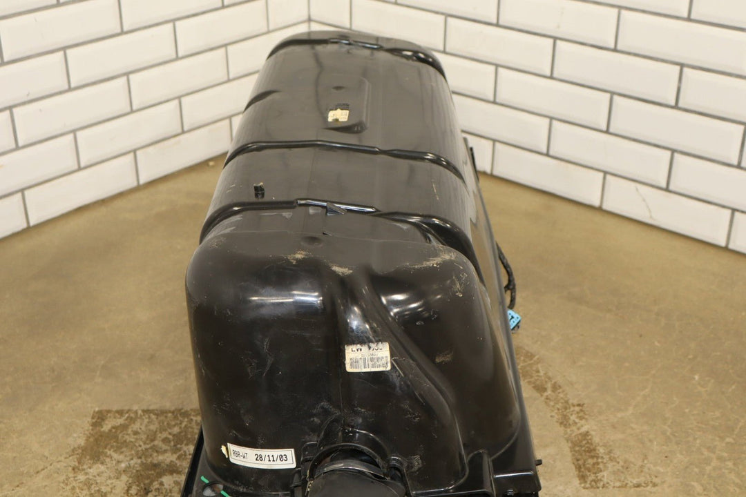 2004 - 2006 Pontiac GTO Fuel Tank 92157560 OEM