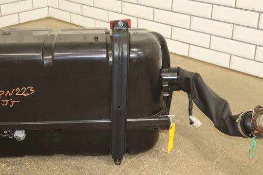 2004 - 2006 Pontiac GTO Fuel Tank 92157560 OEM