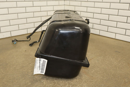 2004 - 2006 Pontiac GTO Fuel Tank 92157560 OEM