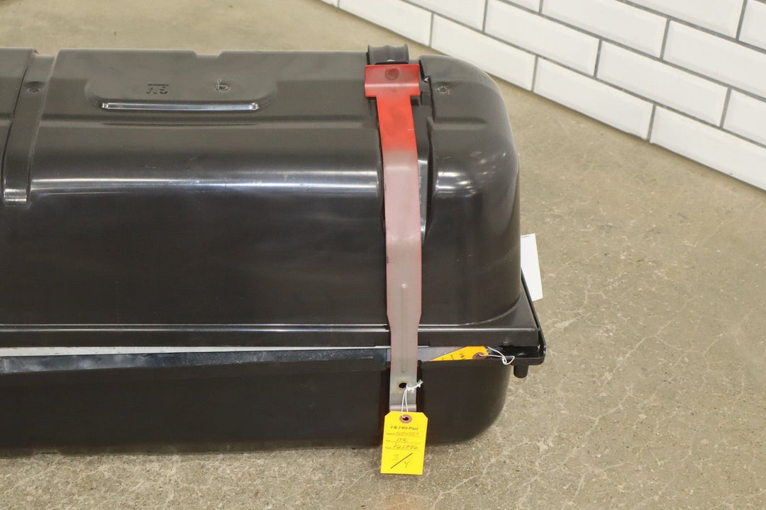 2004 - 2006 Pontiac GTO Fuel Tank 92157560 OEM