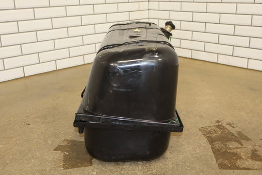 2004 - 2006 Pontiac GTO Fuel Tank 92157560 OEM