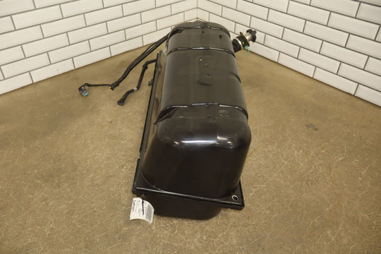 2004 - 2006 Pontiac GTO Fuel Tank 92157560 OEM