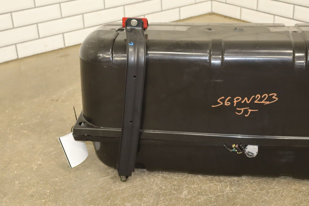 2004 - 2006 Pontiac GTO Fuel Tank 92157560 OEM