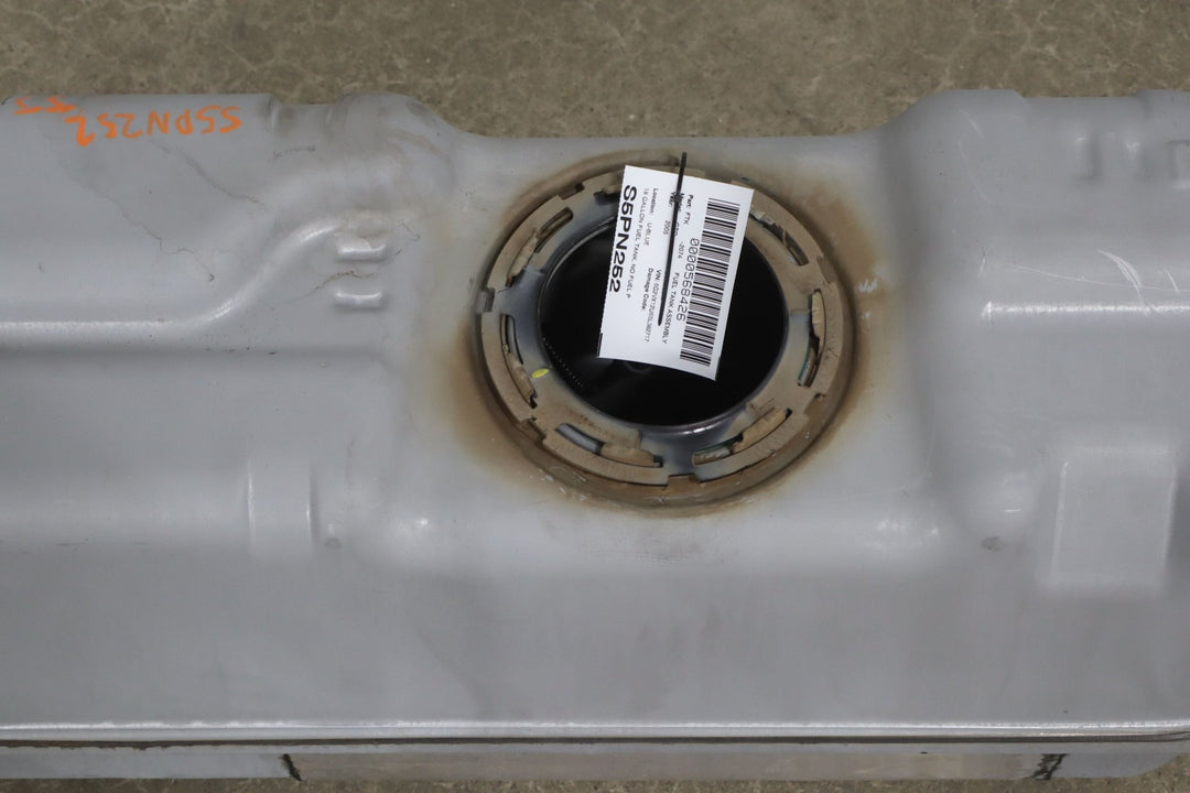 2004 - 2006 Pontiac GTO Fuel Tank 92157560 OEM