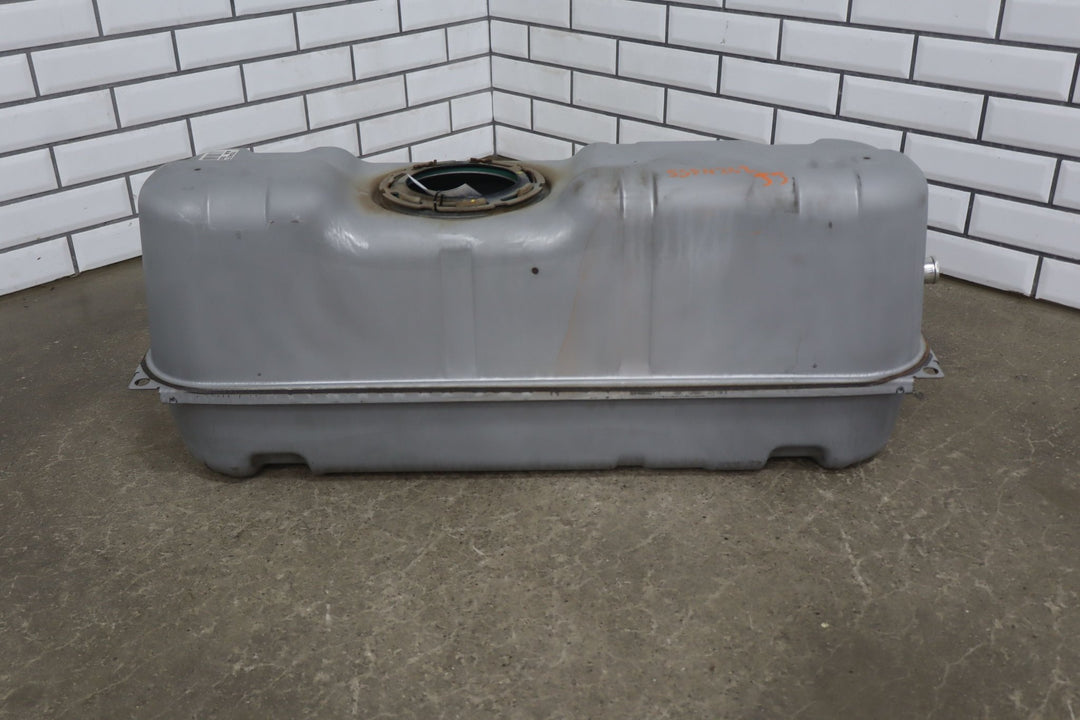 2004 - 2006 Pontiac GTO Fuel Tank 92157560 OEM