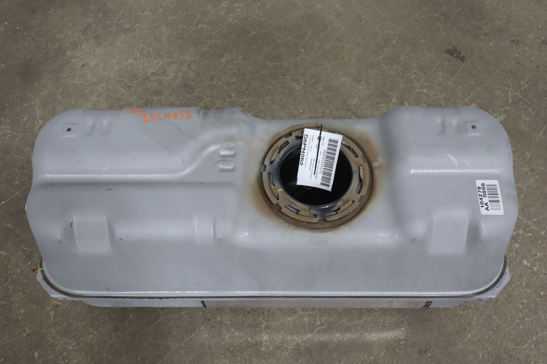 2004 - 2006 Pontiac GTO Fuel Tank 92157560 OEM