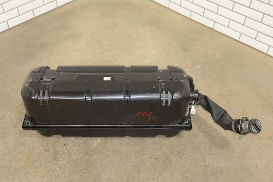 2004 - 2006 Pontiac GTO Fuel Tank 92157560 OEM