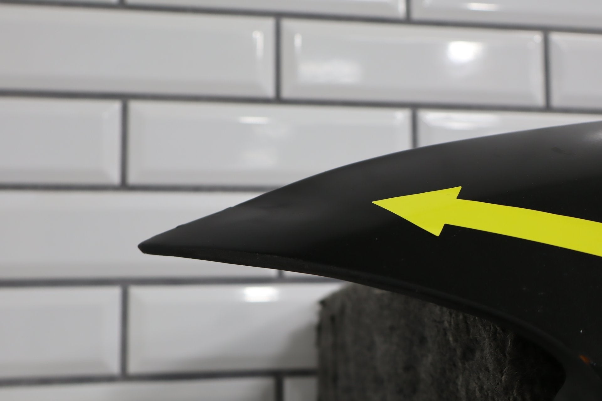 2004-2006 Pontiac GTO Left Fender Phantom Black 41