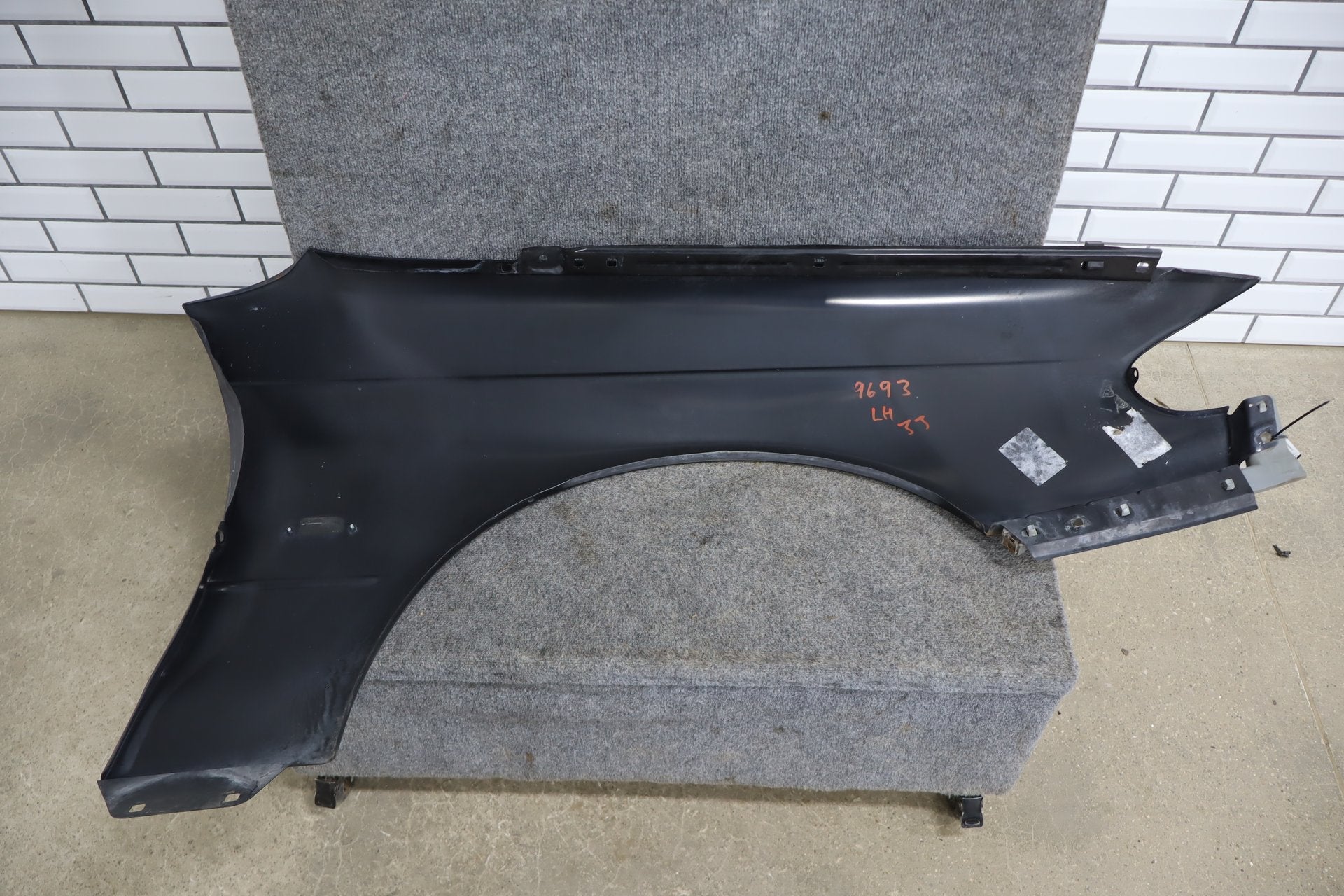 2004-2006 Pontiac GTO Left Fender Phantom Black 41