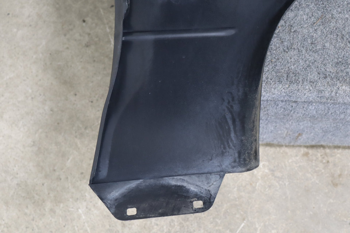 2004-2006 Pontiac GTO Left Fender Phantom Black 41