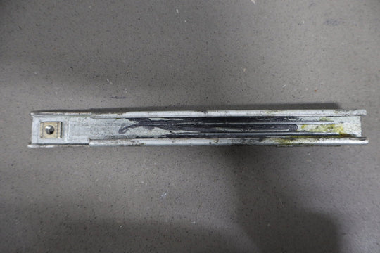 2004 - 2006 Pontiac GTO Left Front Door Regulator 92178256 OEM