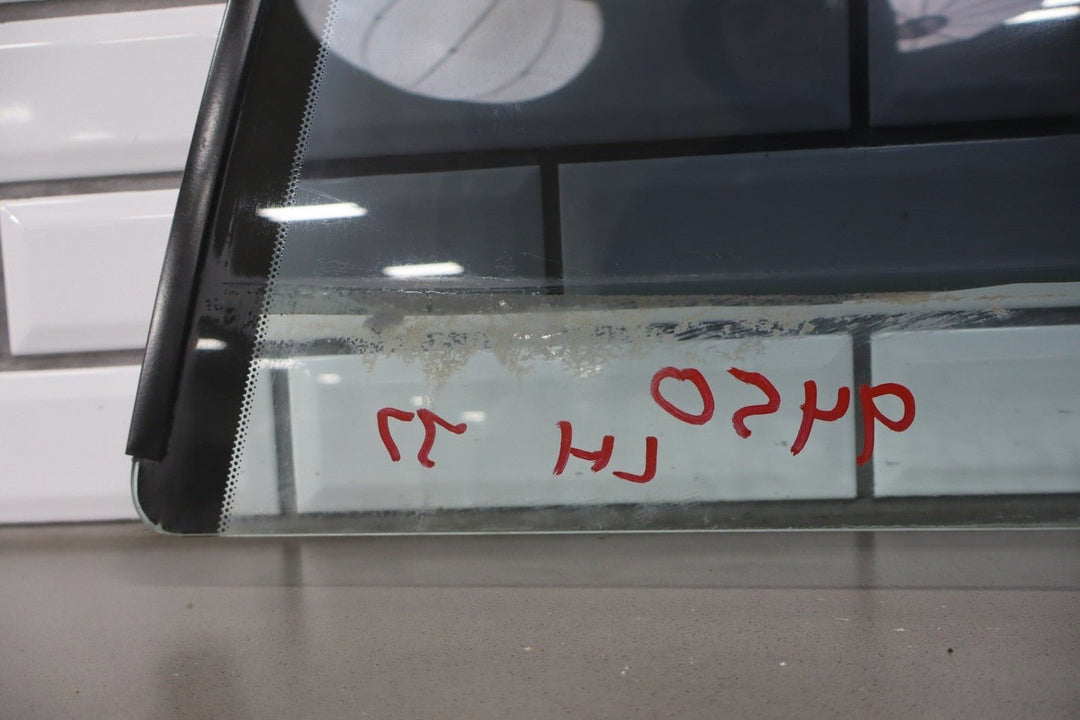 2004 - 2006 Pontiac GTO Left Front Door Window 92177510 OEM