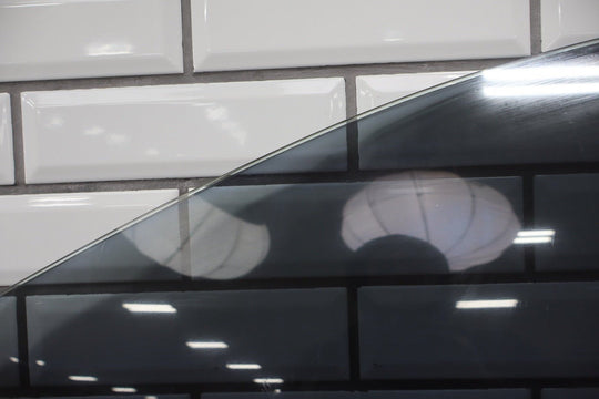 2004 - 2006 Pontiac GTO Left Front Door Window 92177510 OEM