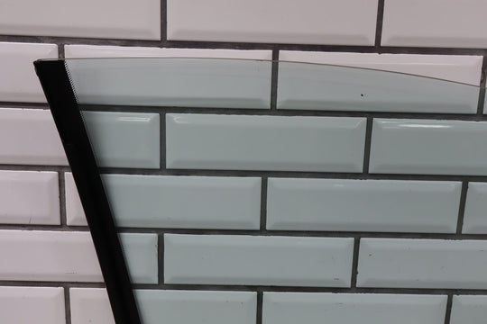 2004 - 2006 Pontiac GTO Left Front Door Window 92177510 OEM