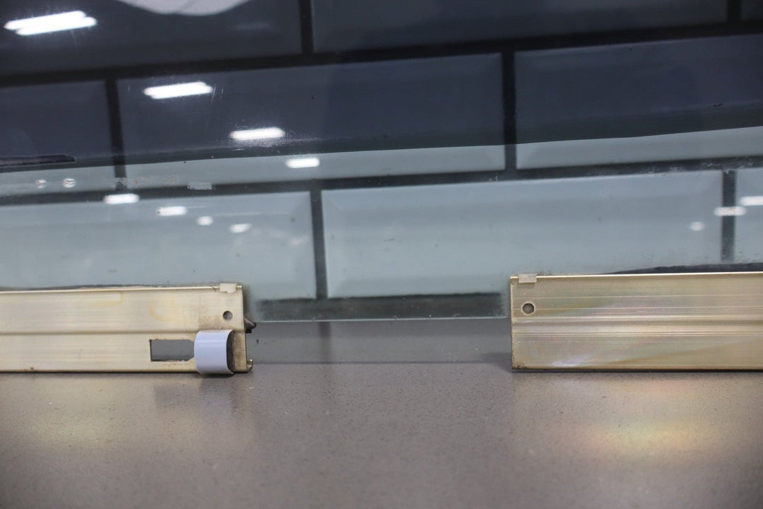 2004 - 2006 Pontiac GTO Left Front Door Window 92177510 OEM