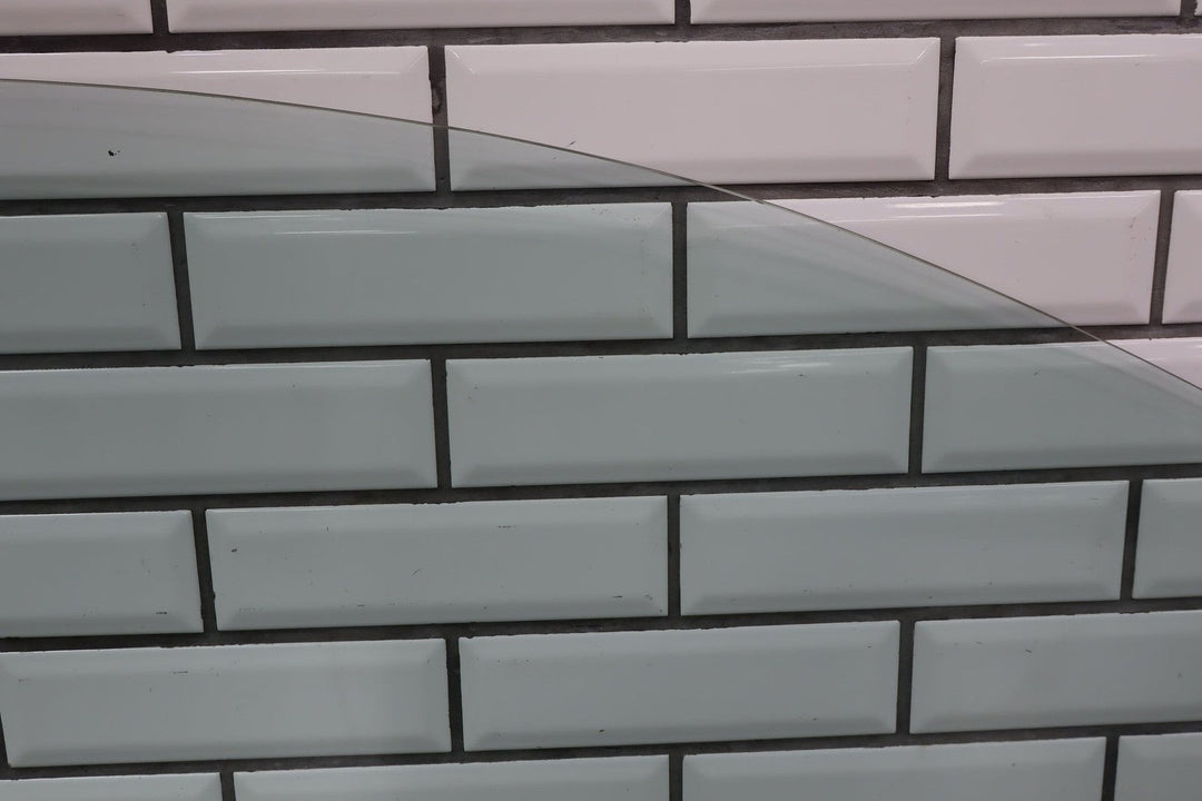 2004 - 2006 Pontiac GTO Left Front Door Window 92177510 OEM