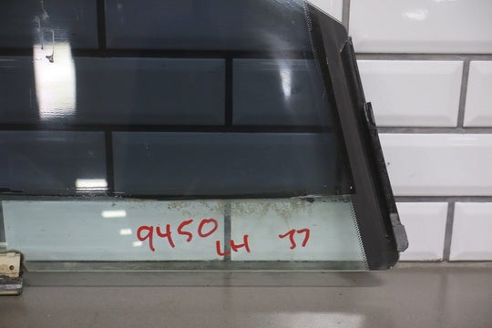 2004 - 2006 Pontiac GTO Left Front Door Window 92177510 OEM