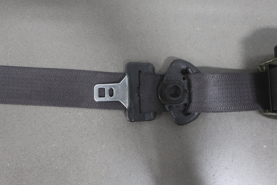 2004 - 2006 Pontiac GTO Left Front Seat Belt Black 812 88987835