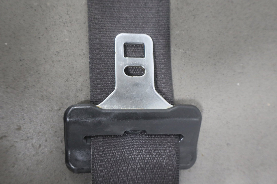 2004 - 2006 Pontiac GTO Left Front Seat Belt Black 812 88987835
