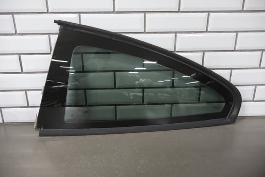 2004 - 2006 Pontiac GTO Left Quarter Window 92202901