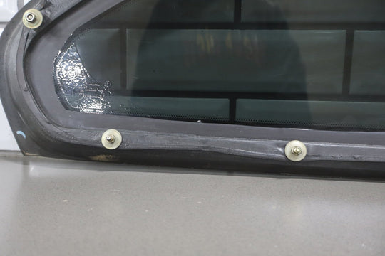 2004 - 2006 Pontiac GTO Left Quarter Window 92202901