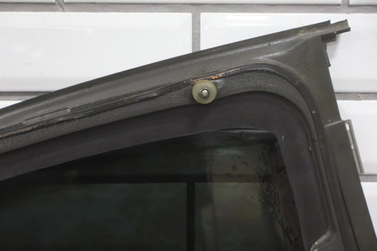 2004 - 2006 Pontiac GTO Left Quarter Window 92202901