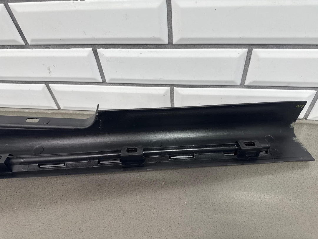 2004 - 2006 Pontiac GTO Left Sill Plate & Kick Panel