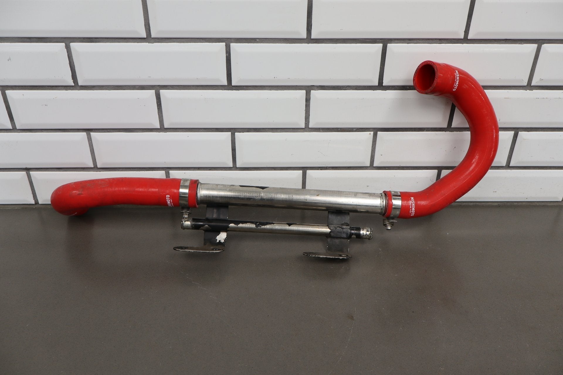 2004-2006 Pontiac GTO - Lower Water Bypass Pipe W/ Silicon Hoses