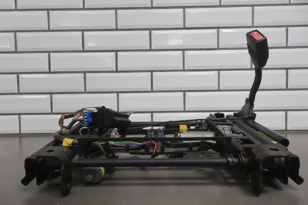 2004 - 2006 Pontiac GTO Passenger Power Seat Track OEM