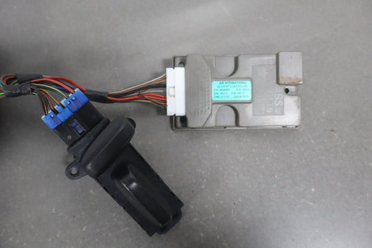 2004 - 2006 Pontiac GTO Passenger Power Seat Track OEM