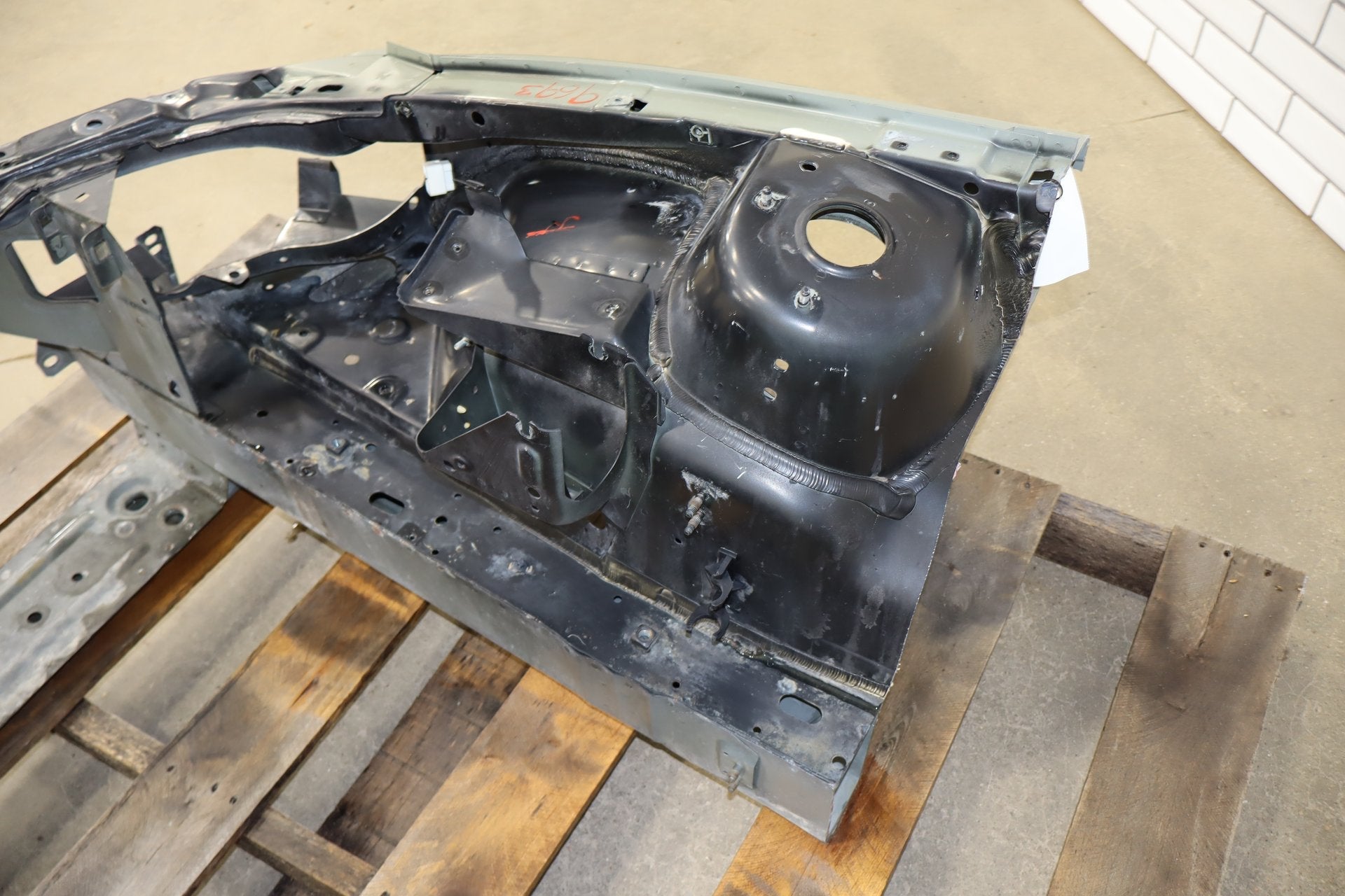 2004-2006 Pontiac GTO Radiator Support OEM | Cut Behind Strut Tower