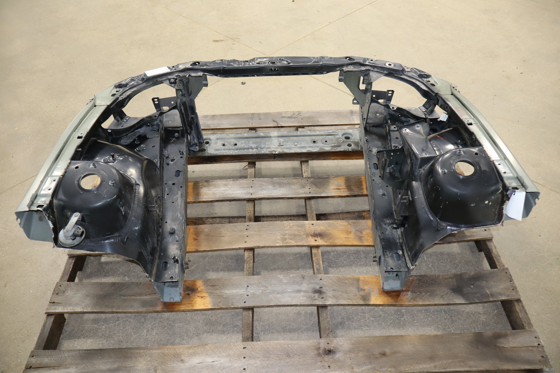 2004-2006 Pontiac GTO Radiator Support OEM | Cut Behind Strut Tower