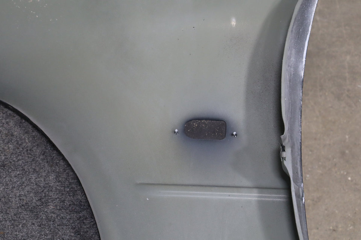 2004-2006 Pontiac GTO Right Fender Phantom Black 41