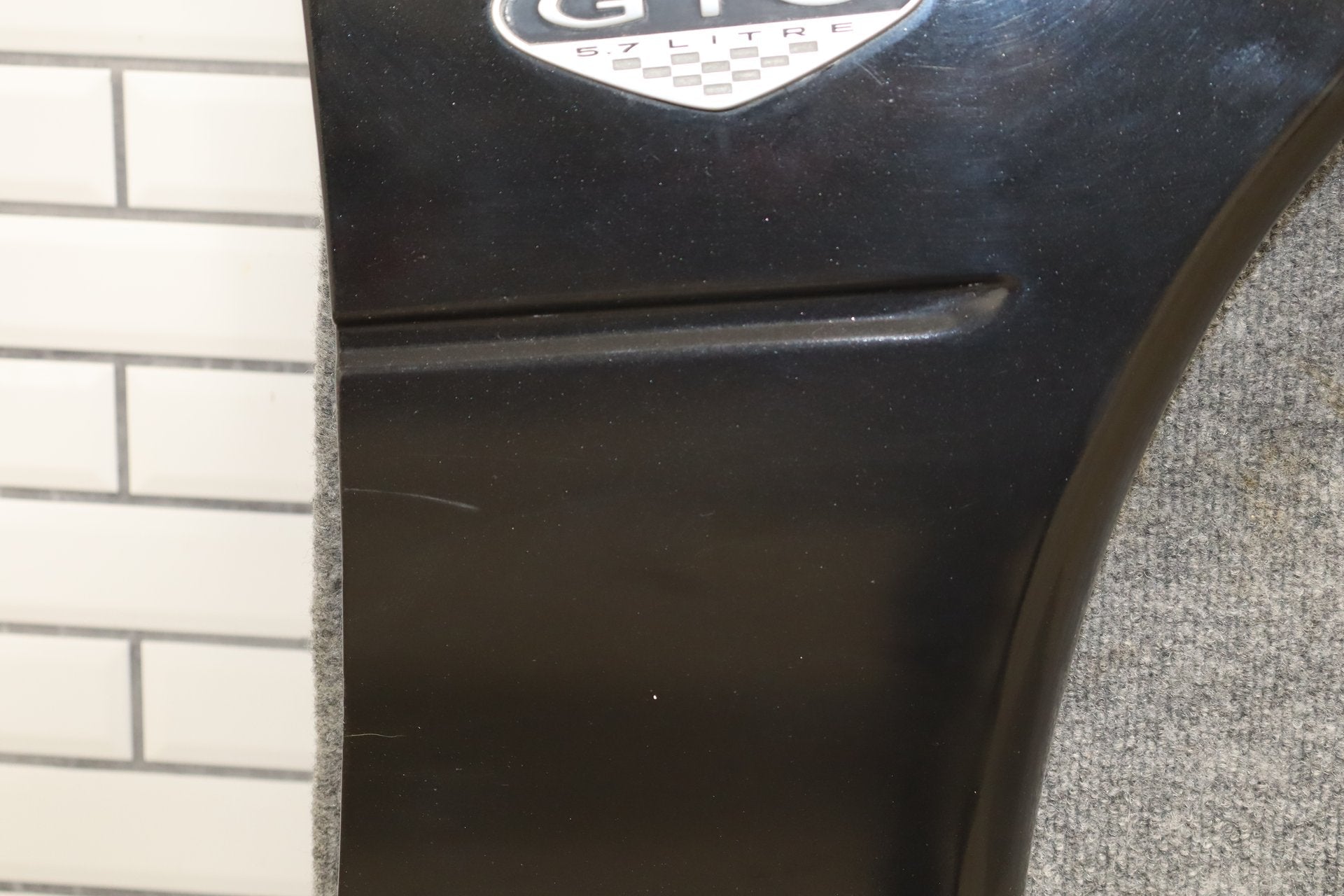 2004-2006 Pontiac GTO Right Fender Phantom Black 41