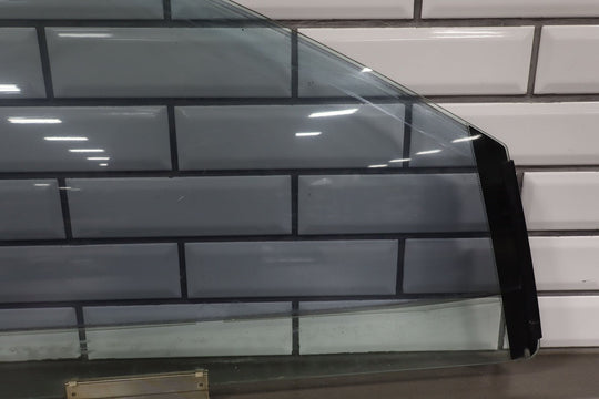 2004 - 2006 Pontiac GTO Right Front Door Window 92092783