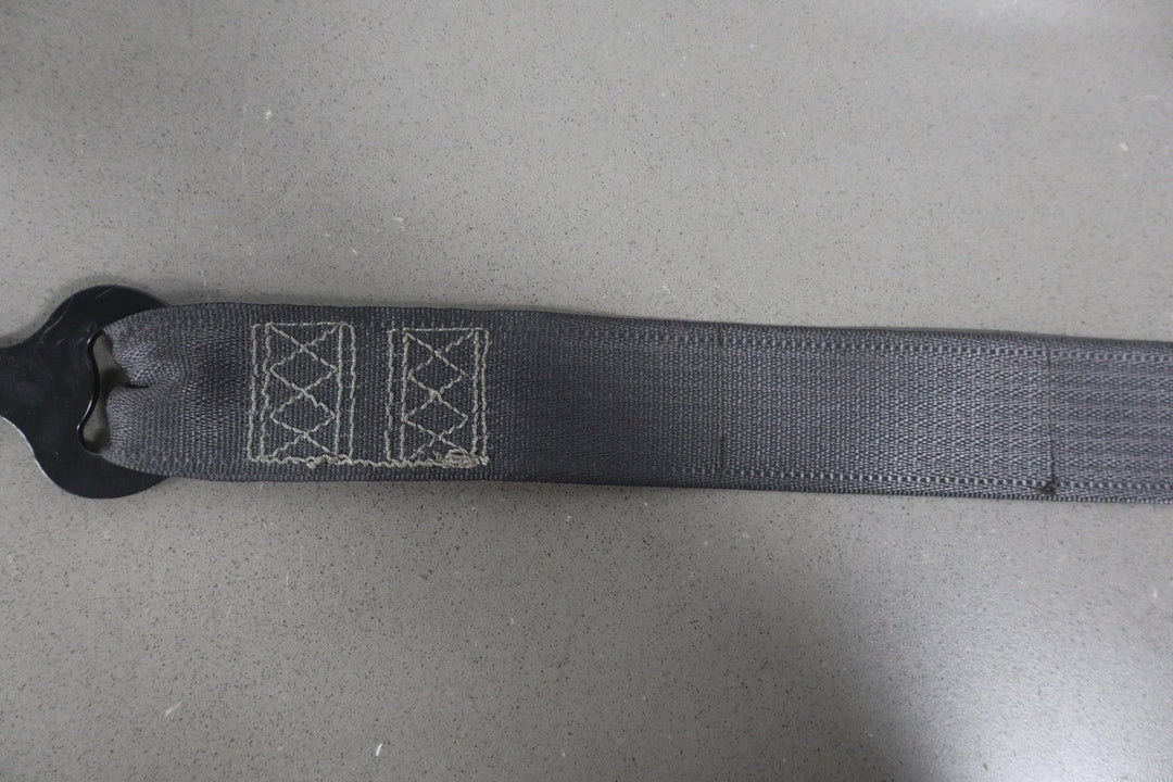 2004 - 2006 Pontiac GTO Right Front Seat Belt Black 812 88987836