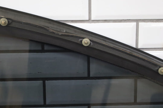 2004 - 2006 Pontiac GTO Right Quarter Window 92209200 OEM