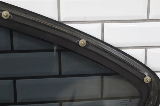 2004 - 2006 Pontiac GTO Right Quarter Window 92209200 OEM