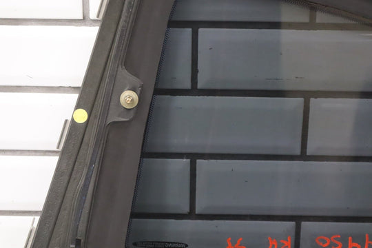 2004 - 2006 Pontiac GTO Right Quarter Window 92209200 OEM