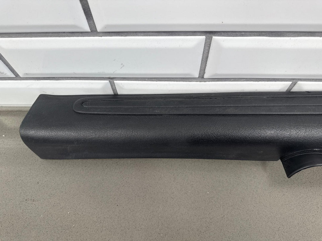 2004 - 2006 Pontiac GTO - Right Sill Plate & Kick Panel